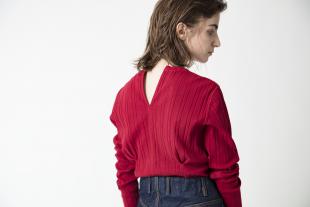R JUBILEE
Waist Tuck Long  Tee & Rib Cardigan