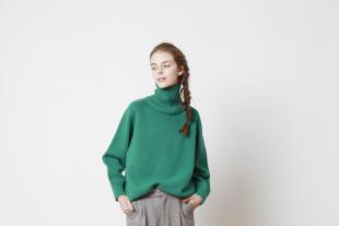 crepuscule for RHC
Turtle Kneck Knit