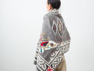 Merino Wool Blanket Poncho & Blanket Tote
RHC Ron Herman Toyosu Exclusive