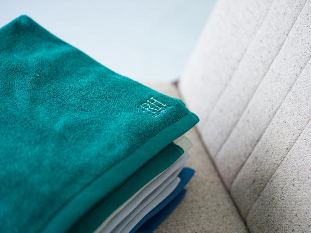 LUXSIC Towel
