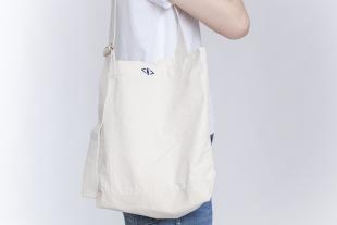 the alphabet RH TOTE