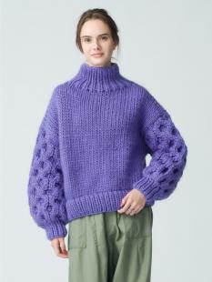 Knit Pullover