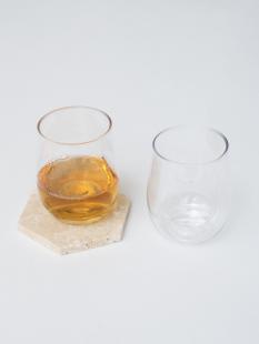 レッドワイングラス