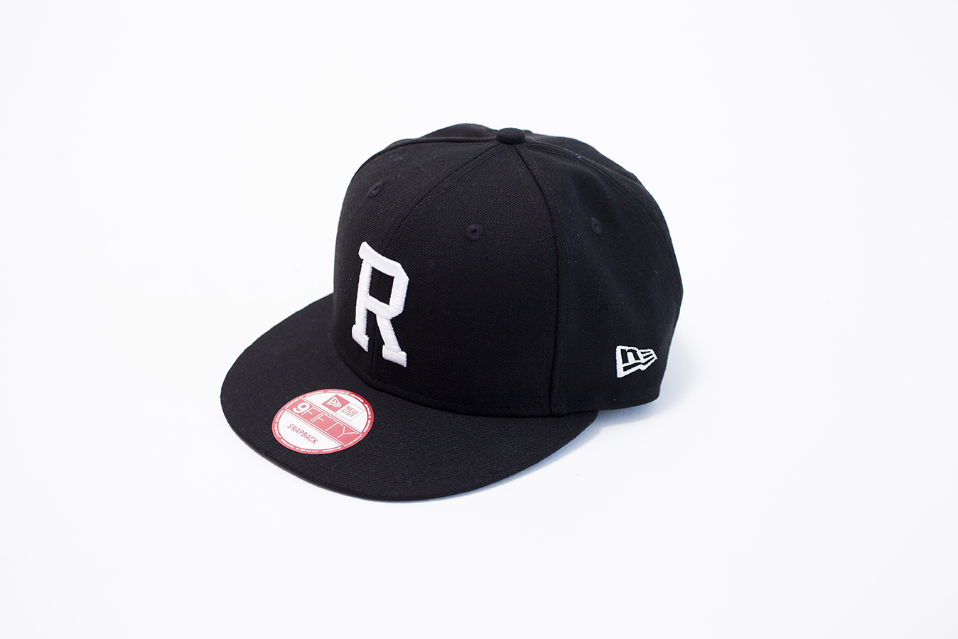 New Era for RHC
Snapback “R”Cap